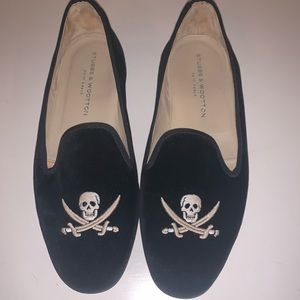 Stubbs & Wooten Velvet Slippers Skulls Size 10